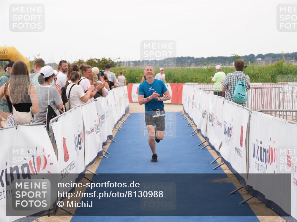 22.06.2025 - Viking Triathlon MichiJ http://msf.ph/oto/8130988 22.06.2025 15:34:53 Ziel 128 meine-sportfotos.de