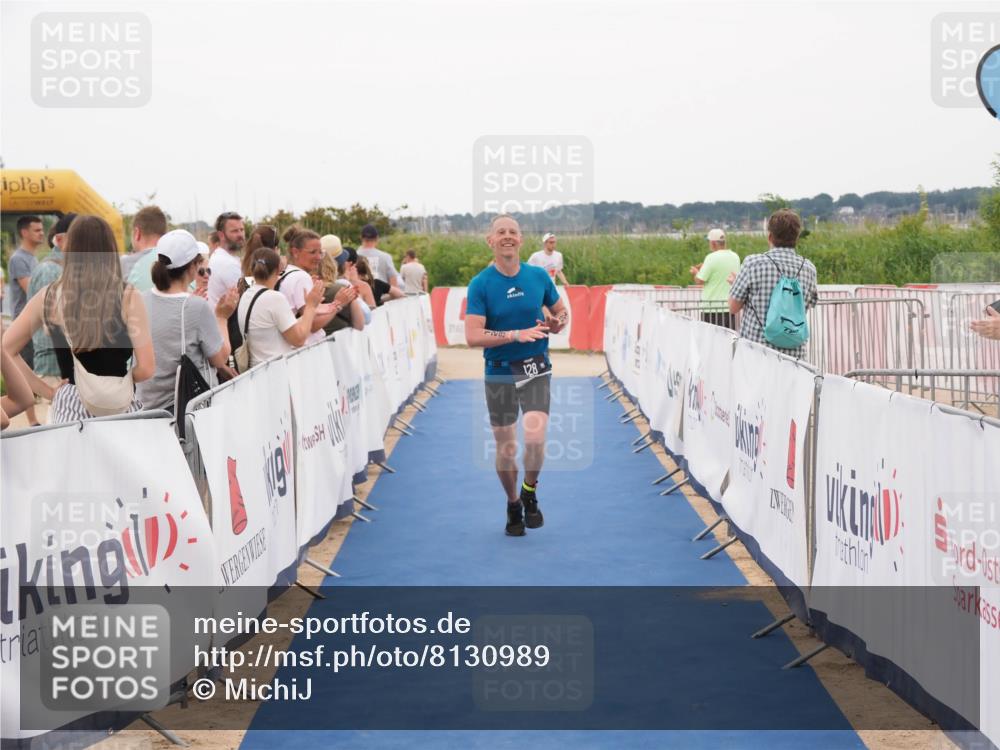 22.06.2025 - Viking Triathlon MichiJ http://msf.ph/oto/8130989 22.06.2025 15:34:53 Ziel 128 meine-sportfotos.de