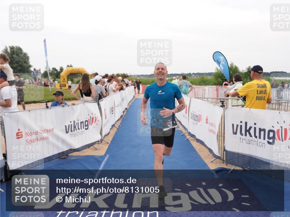 22.06.2025 - Viking Triathlon MichiJ http://msf.ph/oto/8131005 22.06.2025 15:34:55 Ziel 128 meine-sportfotos.de