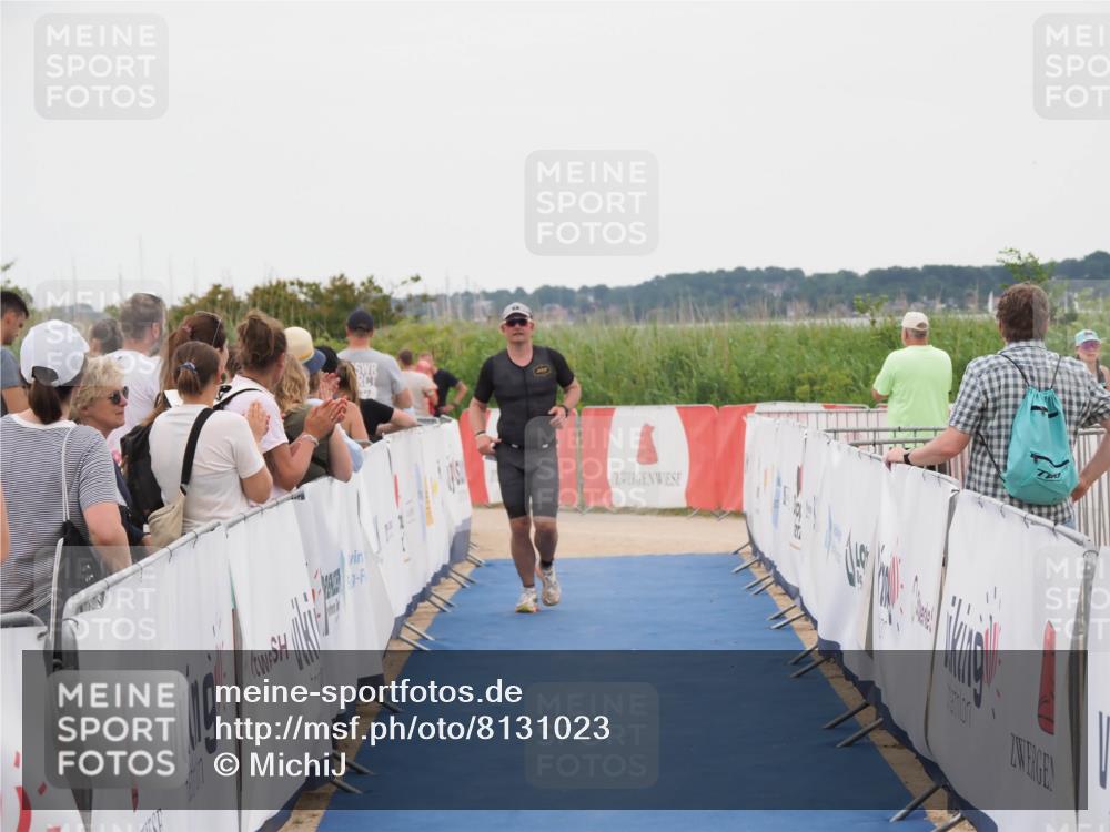 22.06.2025 - Viking Triathlon MichiJ http://msf.ph/oto/8131023 22.06.2025 15:34:59 Ziel 128 meine-sportfotos.de