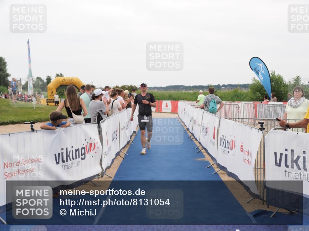 22.06.2025 - Viking Triathlon MichiJ http://msf.ph/oto/8131054 22.06.2025 15:35:03 Ziel 134 meine-sportfotos.de