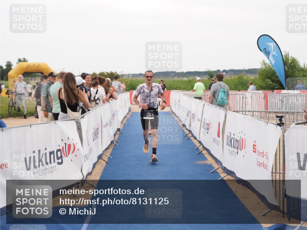 22.06.2025 - Viking Triathlon MichiJ http://msf.ph/oto/8131125 22.06.2025 15:35:19 Ziel 273, 324 meine-sportfotos.de