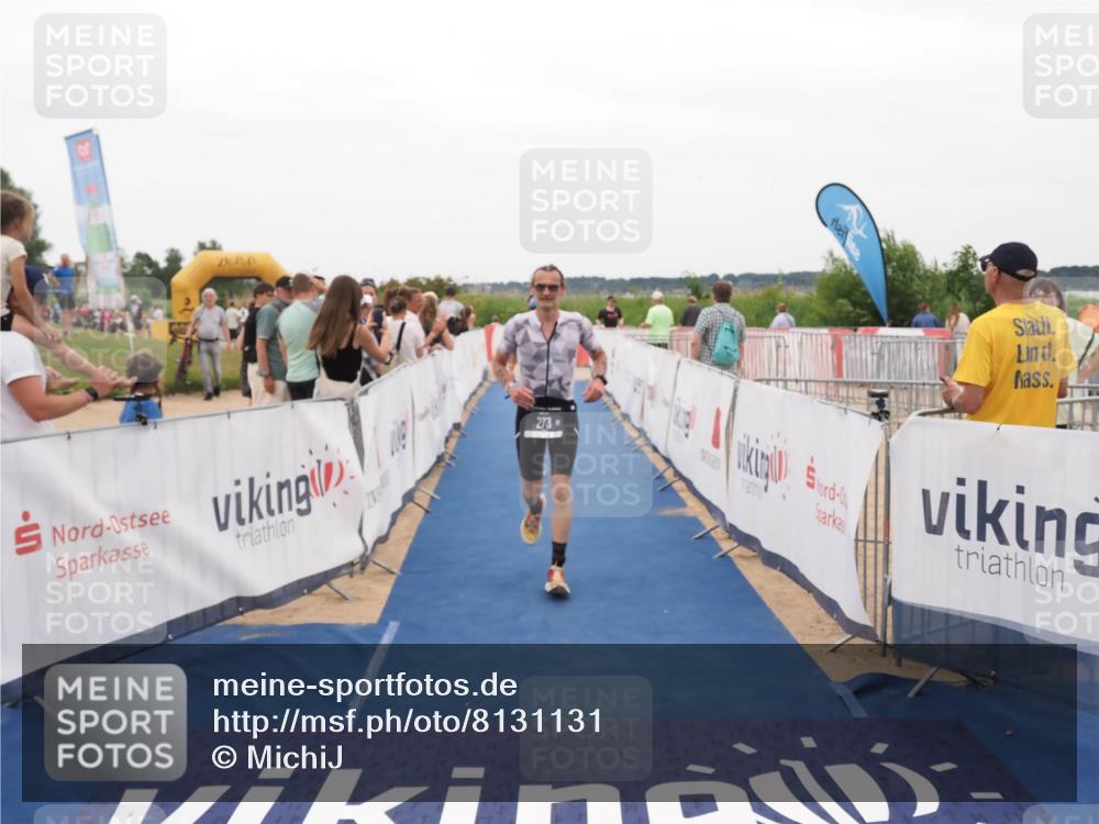 22.06.2025 - Viking Triathlon MichiJ http://msf.ph/oto/8131131 22.06.2025 15:35:20 Ziel 273, 324 meine-sportfotos.de