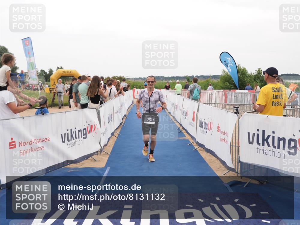 22.06.2025 - Viking Triathlon MichiJ http://msf.ph/oto/8131132 22.06.2025 15:35:20 Ziel 273, 324 meine-sportfotos.de
