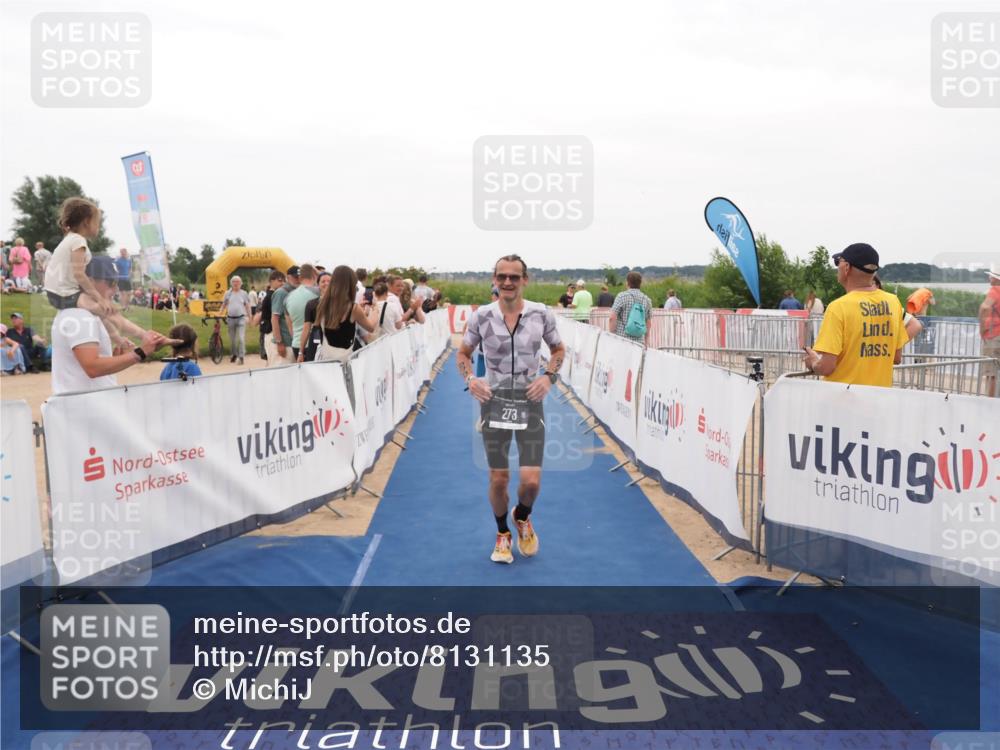 22.06.2025 - Viking Triathlon MichiJ http://msf.ph/oto/8131135 22.06.2025 15:35:20 Ziel 273, 324 meine-sportfotos.de