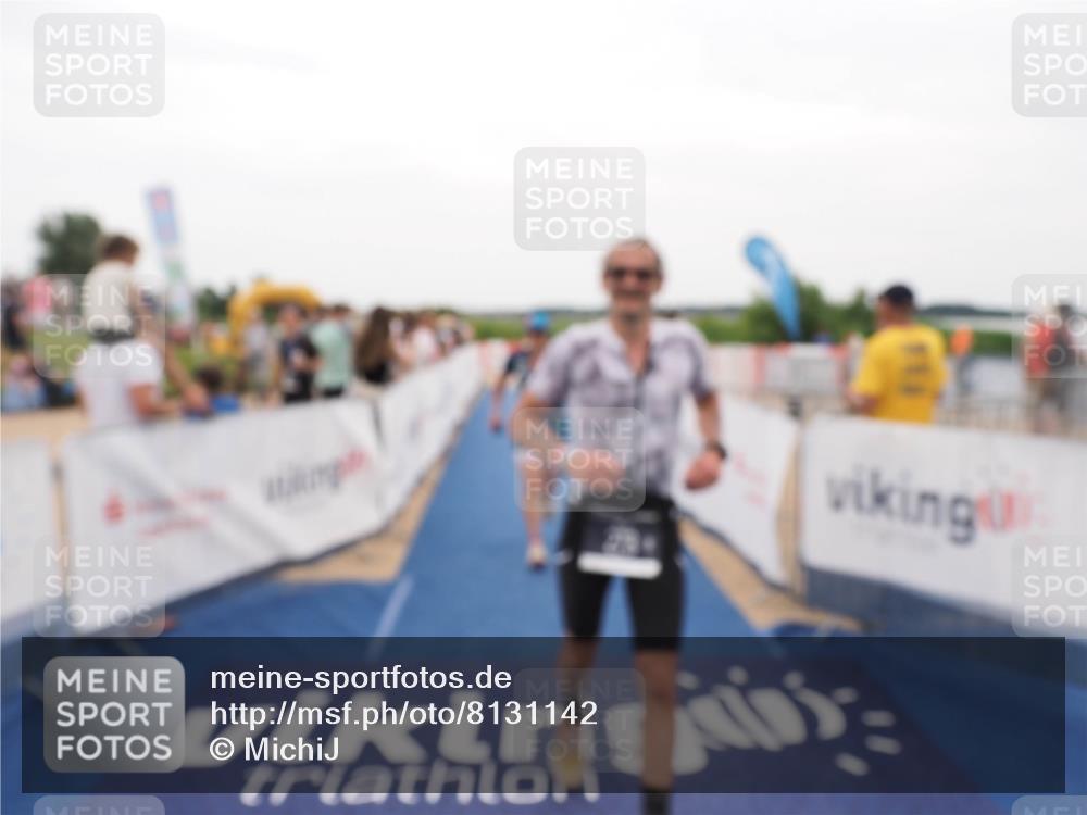 22.06.2025 - Viking Triathlon MichiJ http://msf.ph/oto/8131142 22.06.2025 15:35:21 Ziel 273, 324 meine-sportfotos.de