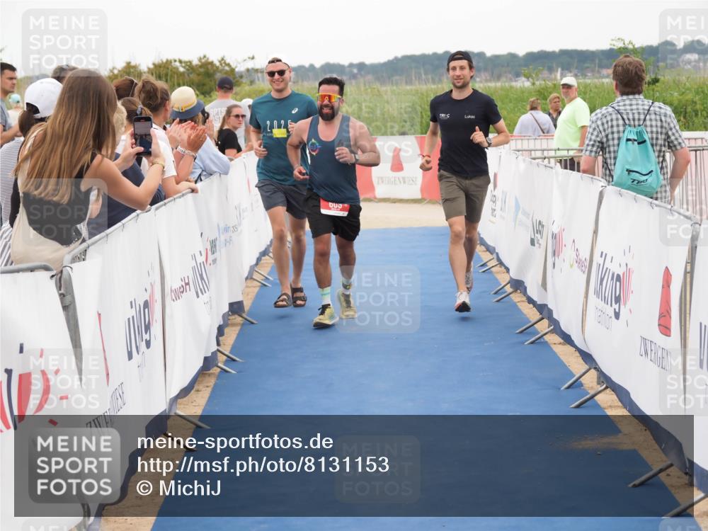 22.06.2025 - Viking Triathlon MichiJ http://msf.ph/oto/8131153 22.06.2025 15:35:30 Ziel 609 meine-sportfotos.de