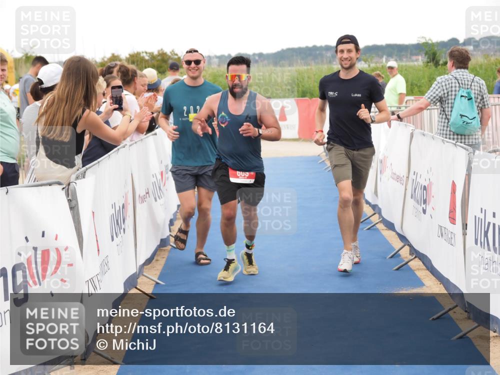22.06.2025 - Viking Triathlon MichiJ http://msf.ph/oto/8131164 22.06.2025 15:35:31 Ziel 609 meine-sportfotos.de