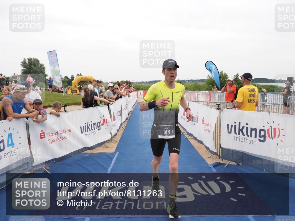 22.06.2025 - Viking Triathlon MichiJ http://msf.ph/oto/8131263 22.06.2025 15:36:48 Ziel 148 meine-sportfotos.de