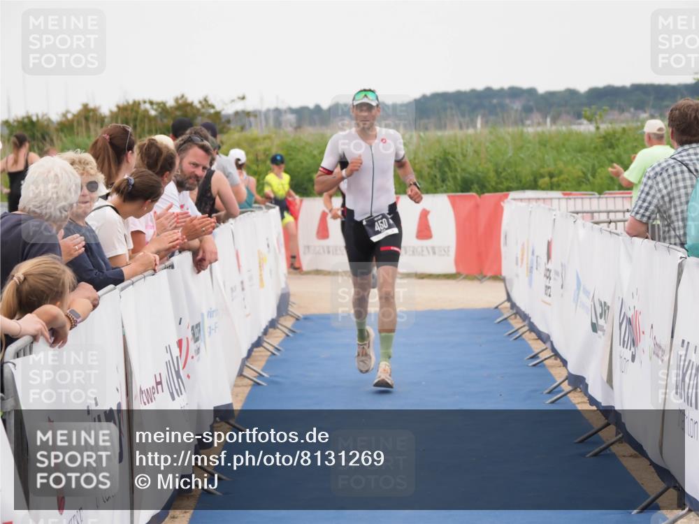 22.06.2025 - Viking Triathlon MichiJ http://msf.ph/oto/8131269 22.06.2025 15:37:00 Ziel 450, 480, 659 meine-sportfotos.de
