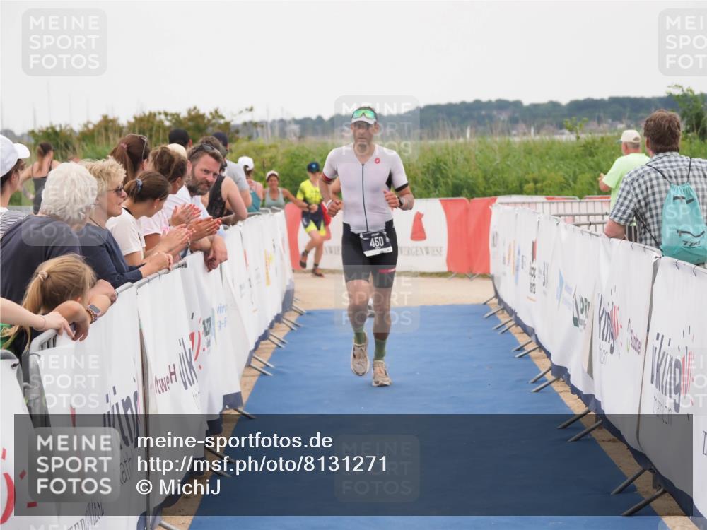 22.06.2025 - Viking Triathlon MichiJ http://msf.ph/oto/8131271 22.06.2025 15:37:00 Ziel 450, 480, 659 meine-sportfotos.de