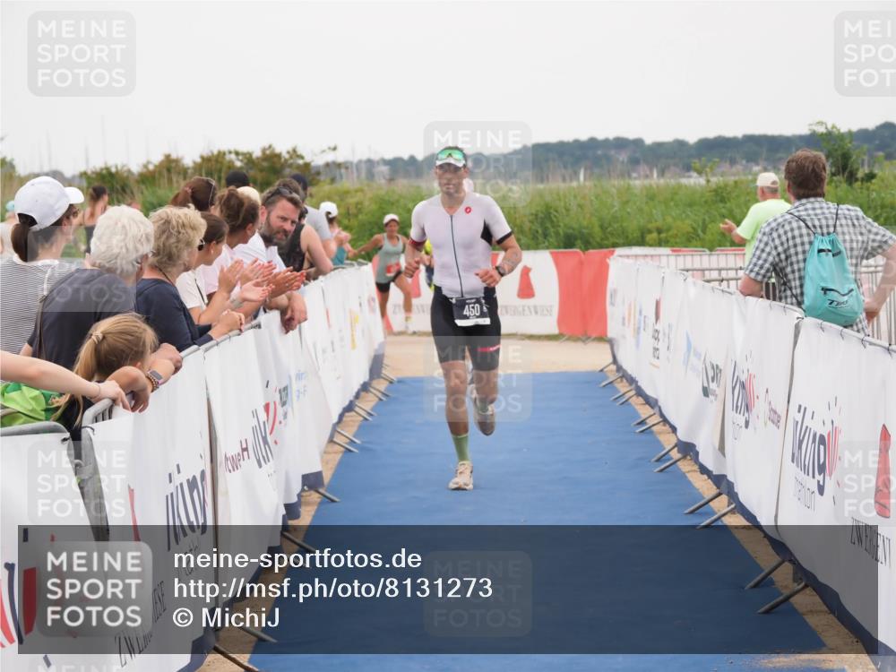 22.06.2025 - Viking Triathlon MichiJ http://msf.ph/oto/8131273 22.06.2025 15:37:00 Ziel 450, 480, 659 meine-sportfotos.de