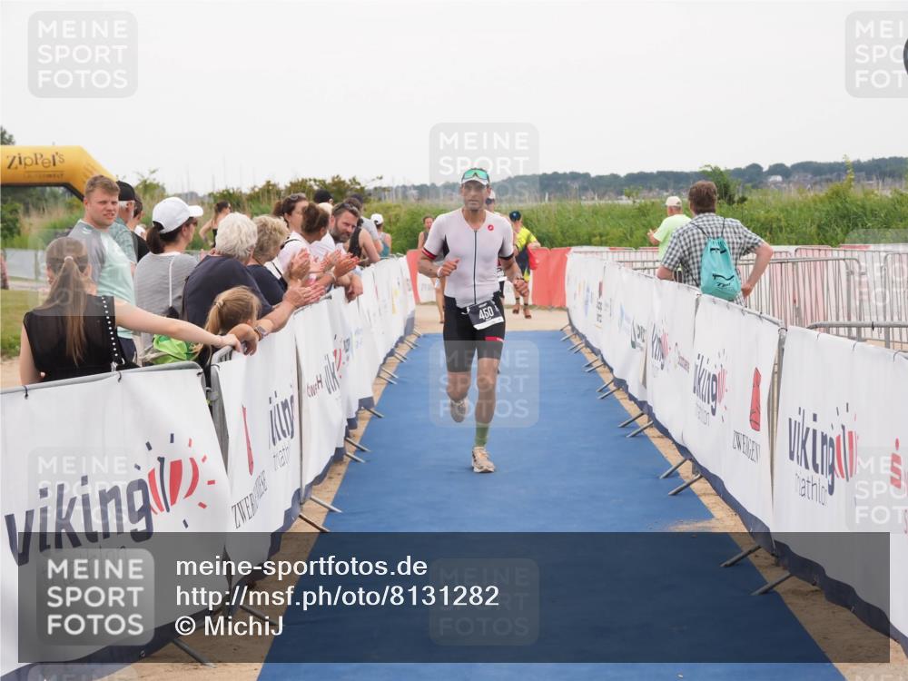 22.06.2025 - Viking Triathlon MichiJ http://msf.ph/oto/8131282 22.06.2025 15:37:01 Ziel 450, 480, 659 meine-sportfotos.de