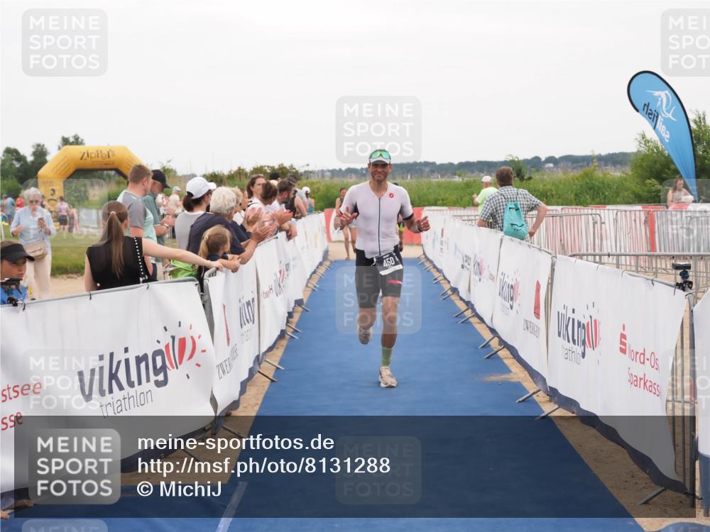 22.06.2025 - Viking Triathlon MichiJ http://msf.ph/oto/8131288 22.06.2025 15:37:02 Ziel 450, 480, 659 meine-sportfotos.de