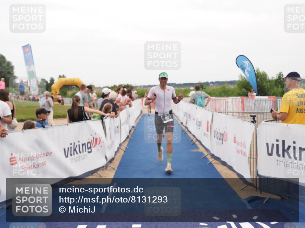 22.06.2025 - Viking Triathlon MichiJ http://msf.ph/oto/8131293 22.06.2025 15:37:02 Ziel 450, 480, 659 meine-sportfotos.de