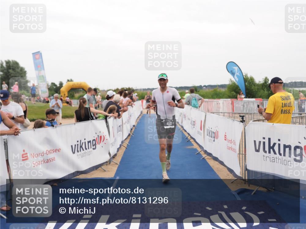 22.06.2025 - Viking Triathlon MichiJ http://msf.ph/oto/8131296 22.06.2025 15:37:03 Ziel 450, 480, 659 meine-sportfotos.de