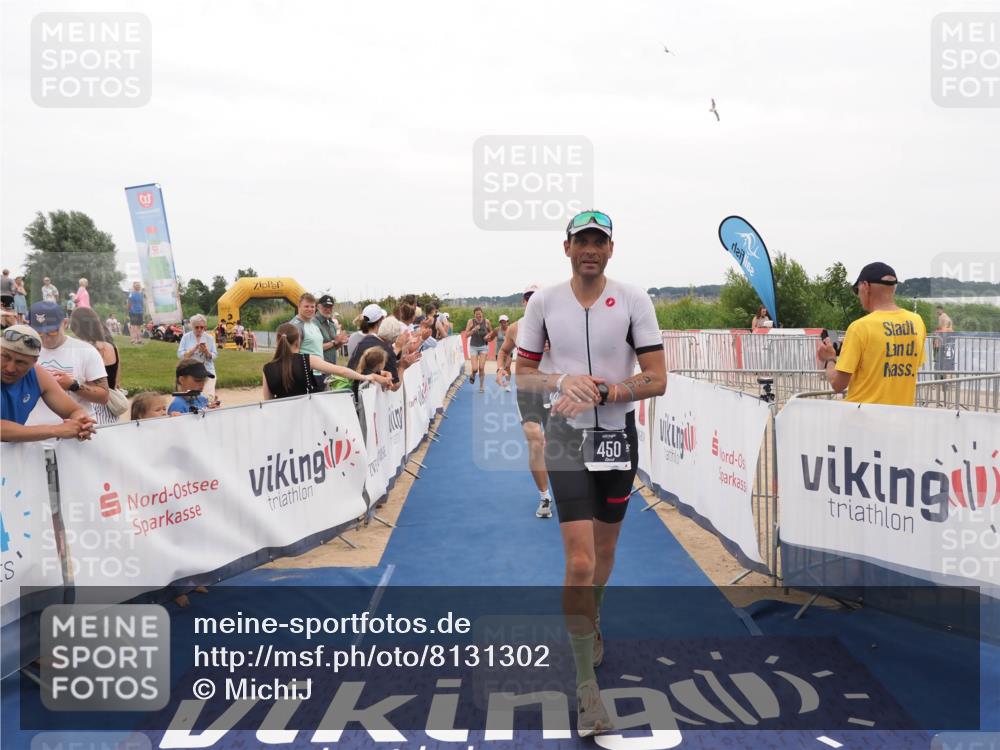 22.06.2025 - Viking Triathlon MichiJ http://msf.ph/oto/8131302 22.06.2025 15:37:04 Ziel 450, 480, 659 meine-sportfotos.de