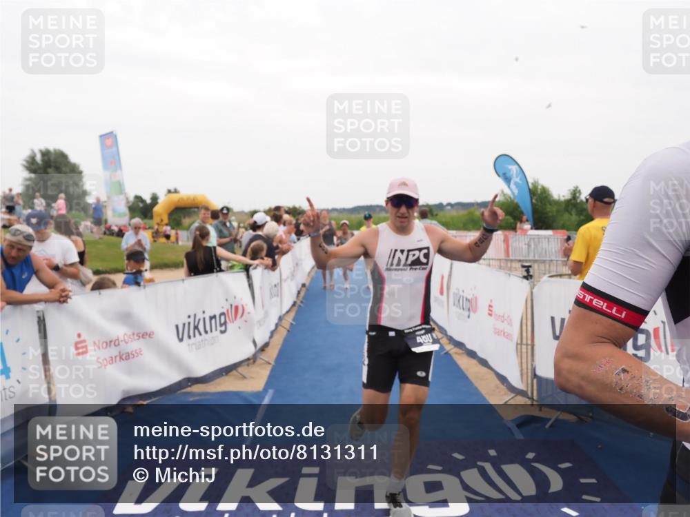22.06.2025 - Viking Triathlon MichiJ http://msf.ph/oto/8131311 22.06.2025 15:37:05 Ziel 450, 480, 659 meine-sportfotos.de