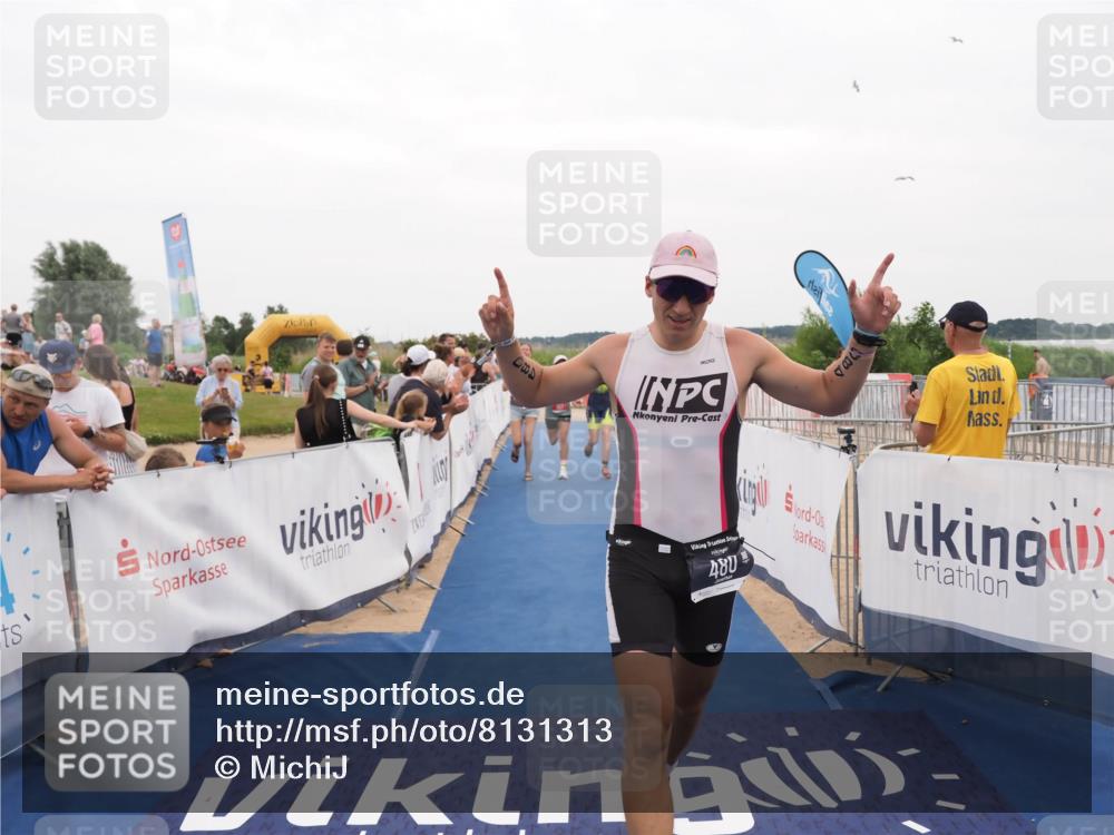 22.06.2025 - Viking Triathlon MichiJ http://msf.ph/oto/8131313 22.06.2025 15:37:05 Ziel 450, 480, 659 meine-sportfotos.de