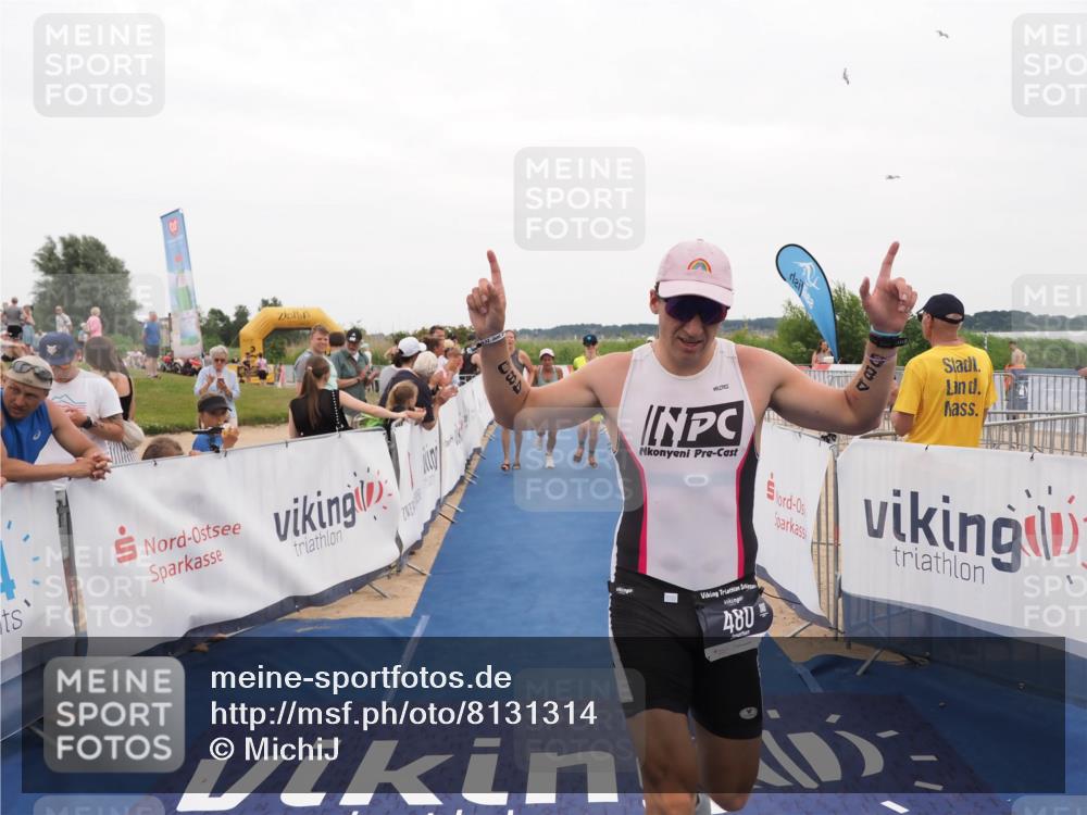 22.06.2025 - Viking Triathlon MichiJ http://msf.ph/oto/8131314 22.06.2025 15:37:05 Ziel 450, 480, 659 meine-sportfotos.de