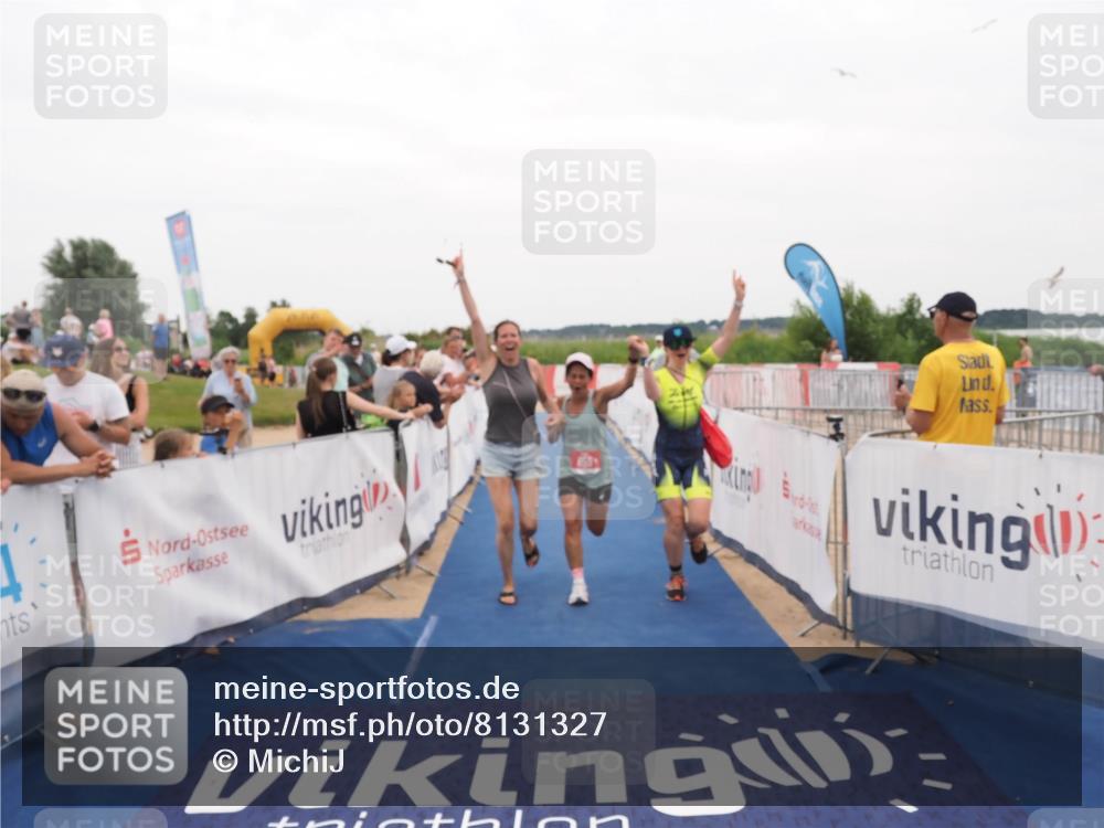22.06.2025 - Viking Triathlon MichiJ http://msf.ph/oto/8131327 22.06.2025 15:37:07 Ziel 450, 480, 659 meine-sportfotos.de
