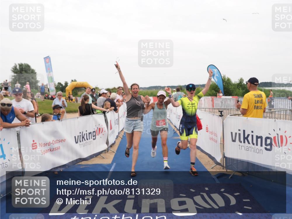 22.06.2025 - Viking Triathlon MichiJ http://msf.ph/oto/8131329 22.06.2025 15:37:07 Ziel 450, 480, 659 meine-sportfotos.de