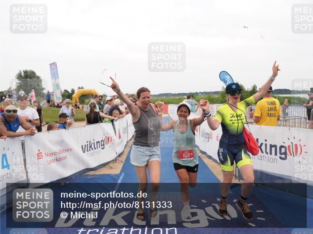 22.06.2025 - Viking Triathlon MichiJ http://msf.ph/oto/8131333 22.06.2025 15:37:07 Ziel 450, 480, 659 meine-sportfotos.de