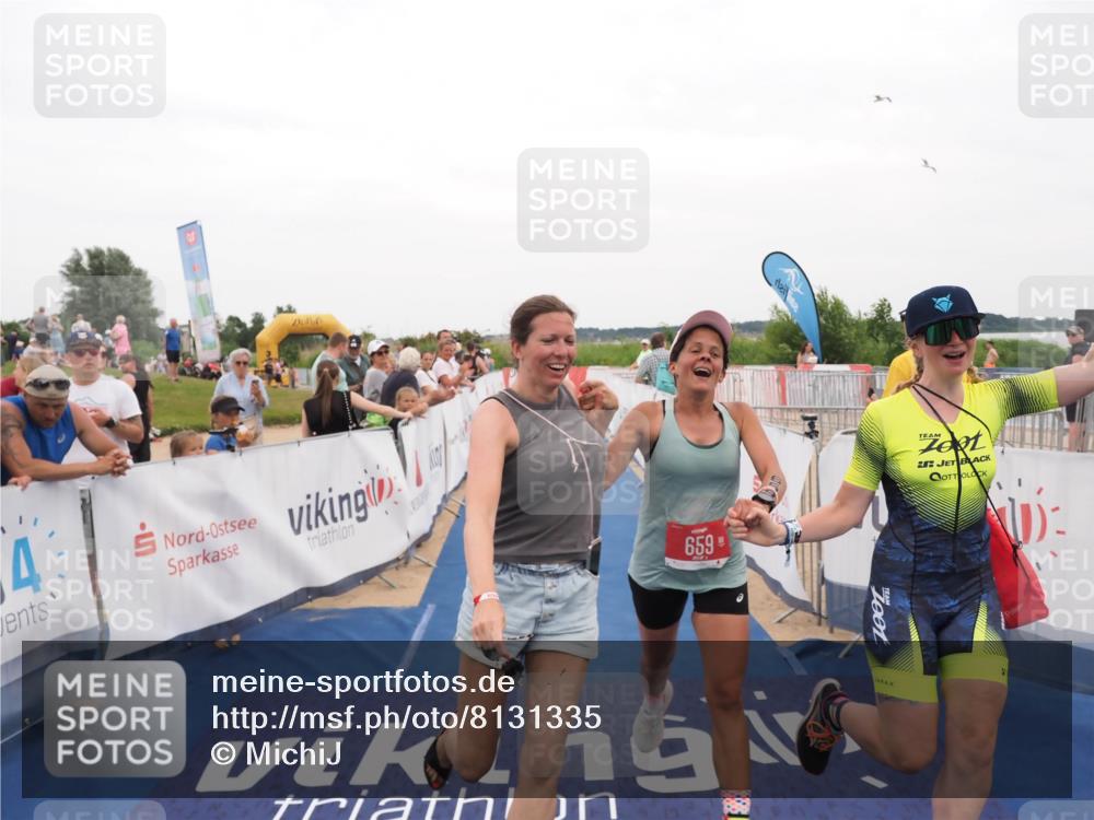 22.06.2025 - Viking Triathlon MichiJ http://msf.ph/oto/8131335 22.06.2025 15:37:08 Ziel 480, 659 meine-sportfotos.de