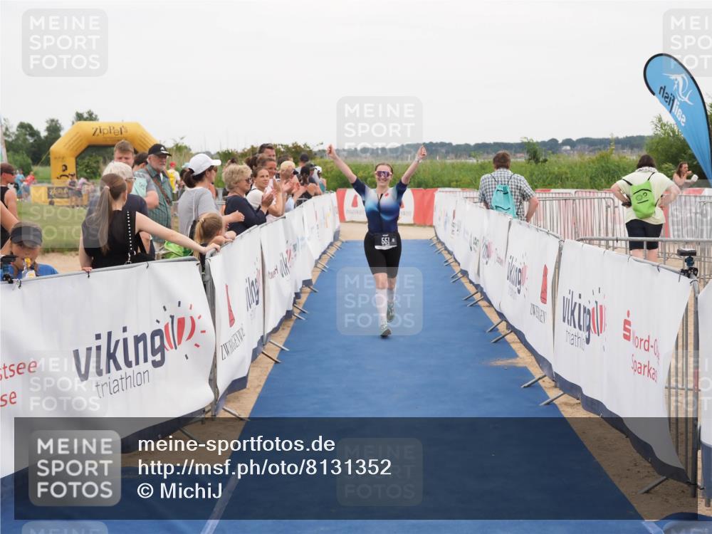 22.06.2025 - Viking Triathlon MichiJ http://msf.ph/oto/8131352 22.06.2025 15:37:37 Ziel 551 meine-sportfotos.de