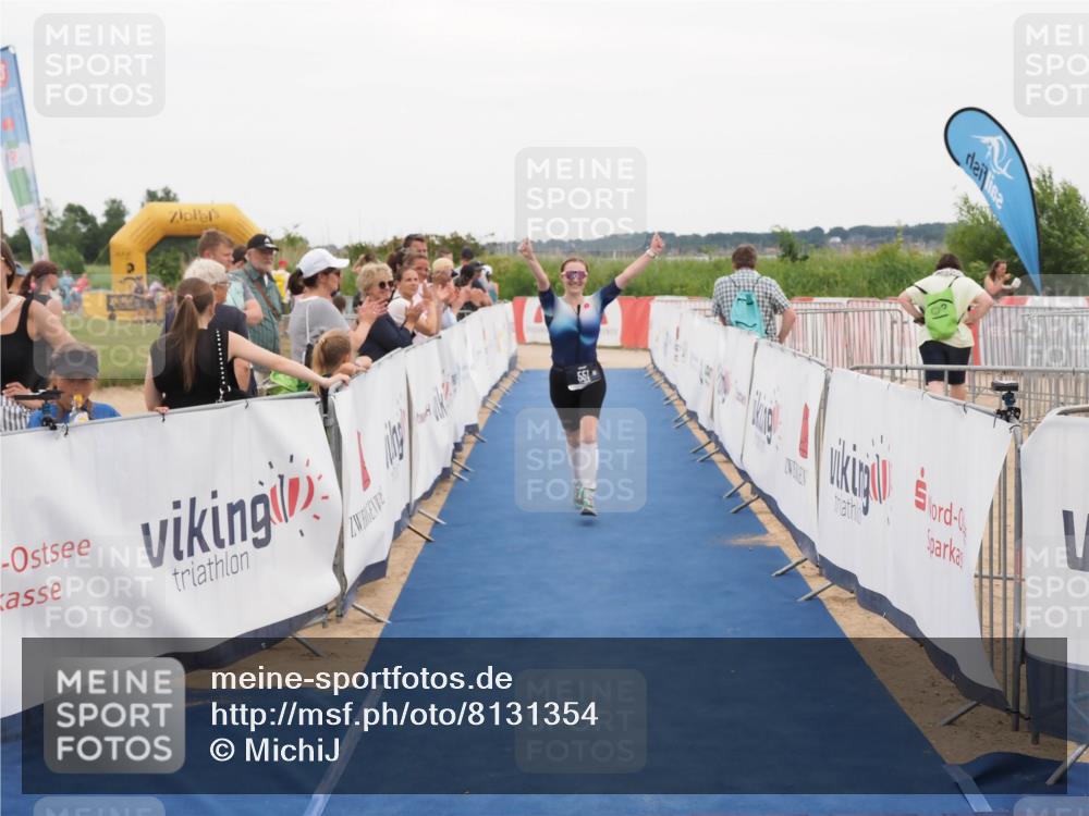22.06.2025 - Viking Triathlon MichiJ http://msf.ph/oto/8131354 22.06.2025 15:37:37 Ziel 551 meine-sportfotos.de