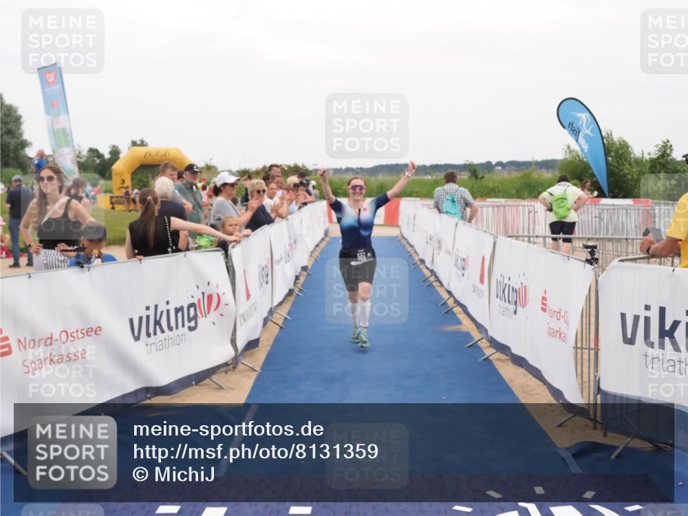 22.06.2025 - Viking Triathlon MichiJ http://msf.ph/oto/8131359 22.06.2025 15:37:38 Ziel 551 meine-sportfotos.de