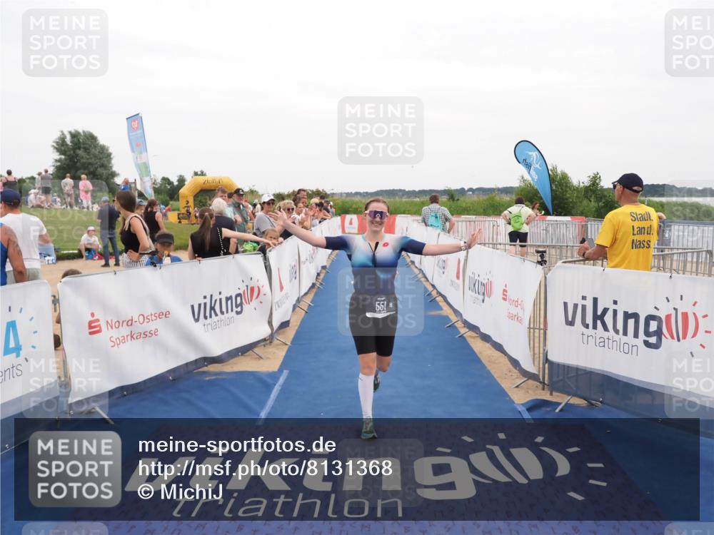 22.06.2025 - Viking Triathlon MichiJ http://msf.ph/oto/8131368 22.06.2025 15:37:39 Ziel 551 meine-sportfotos.de