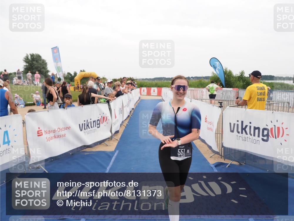 22.06.2025 - Viking Triathlon MichiJ http://msf.ph/oto/8131373 22.06.2025 15:37:40 Ziel 551 meine-sportfotos.de