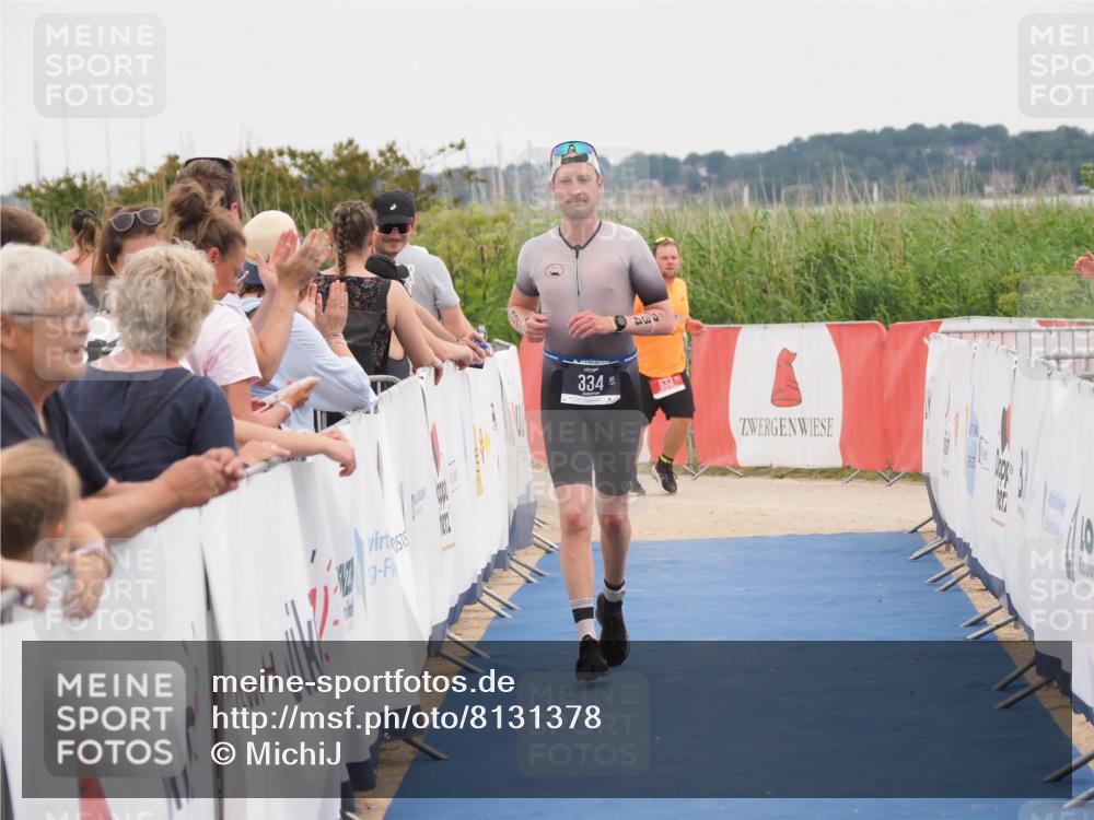 22.06.2025 - Viking Triathlon MichiJ http://msf.ph/oto/8131378 22.06.2025 15:38:17 Ziel 334 meine-sportfotos.de