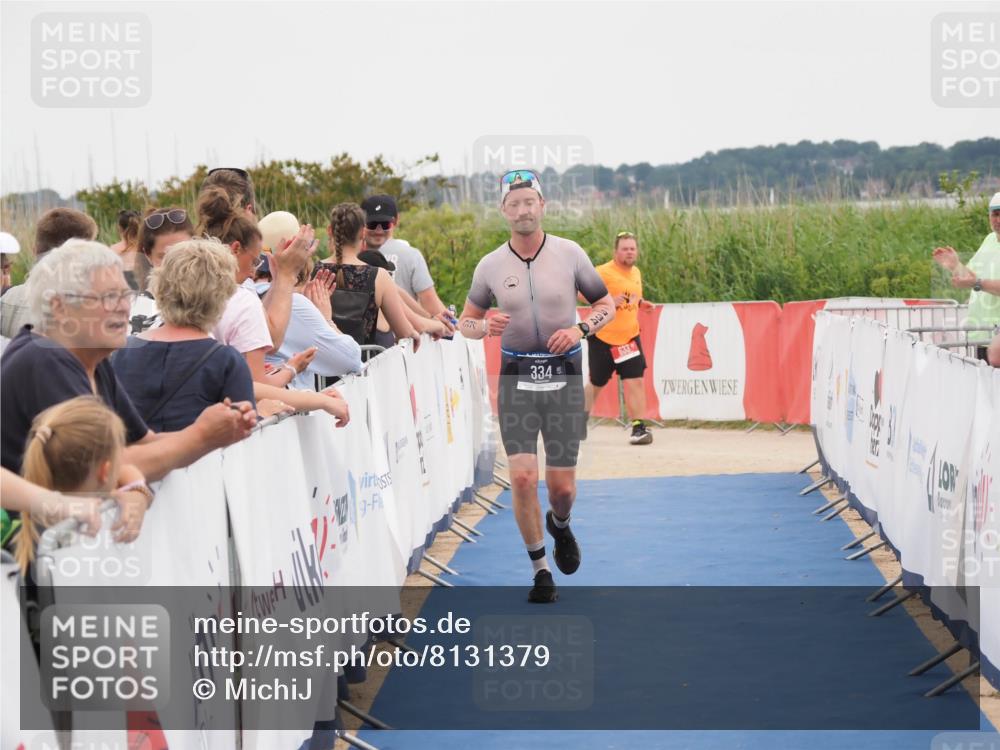 22.06.2025 - Viking Triathlon MichiJ http://msf.ph/oto/8131379 22.06.2025 15:38:17 Ziel 334 meine-sportfotos.de