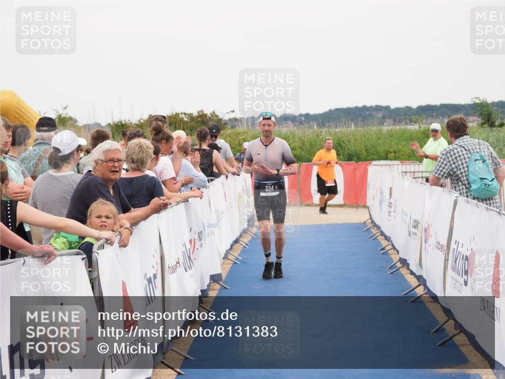 22.06.2025 - Viking Triathlon MichiJ http://msf.ph/oto/8131383 22.06.2025 15:38:18 Ziel 334 meine-sportfotos.de