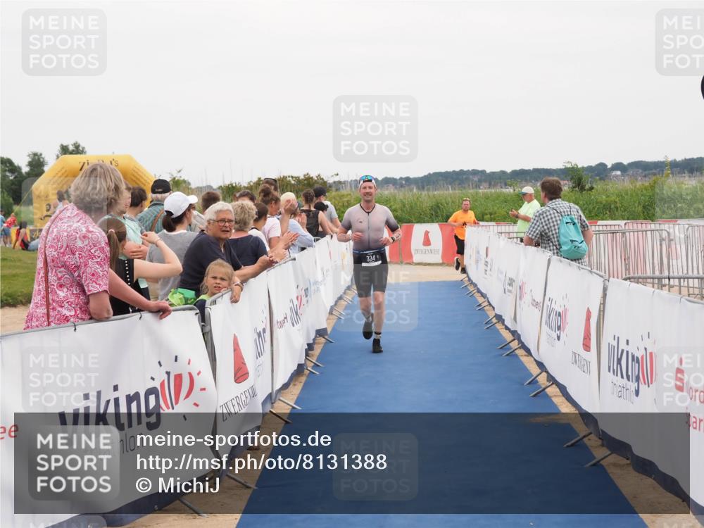 22.06.2025 - Viking Triathlon MichiJ http://msf.ph/oto/8131388 22.06.2025 15:38:18 Ziel 334 meine-sportfotos.de