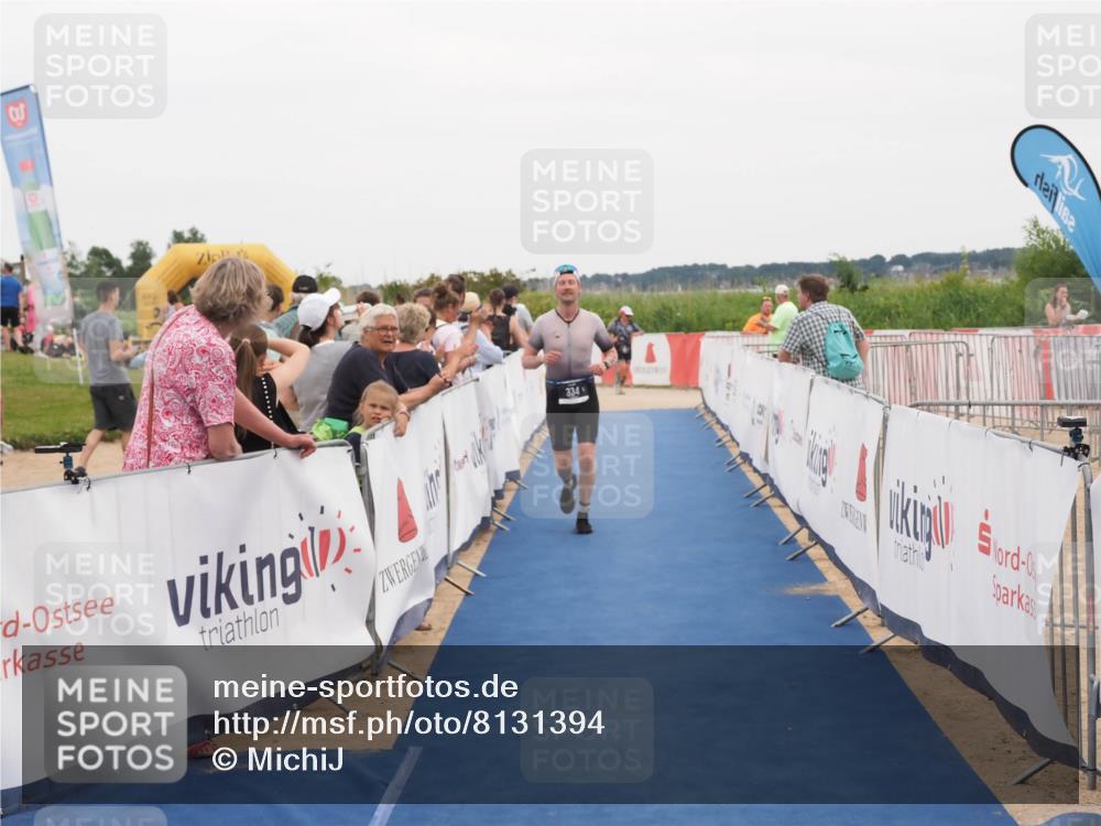 22.06.2025 - Viking Triathlon MichiJ http://msf.ph/oto/8131394 22.06.2025 15:38:19 Ziel 334 meine-sportfotos.de