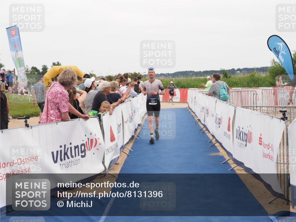 22.06.2025 - Viking Triathlon MichiJ http://msf.ph/oto/8131396 22.06.2025 15:38:19 Ziel 334 meine-sportfotos.de