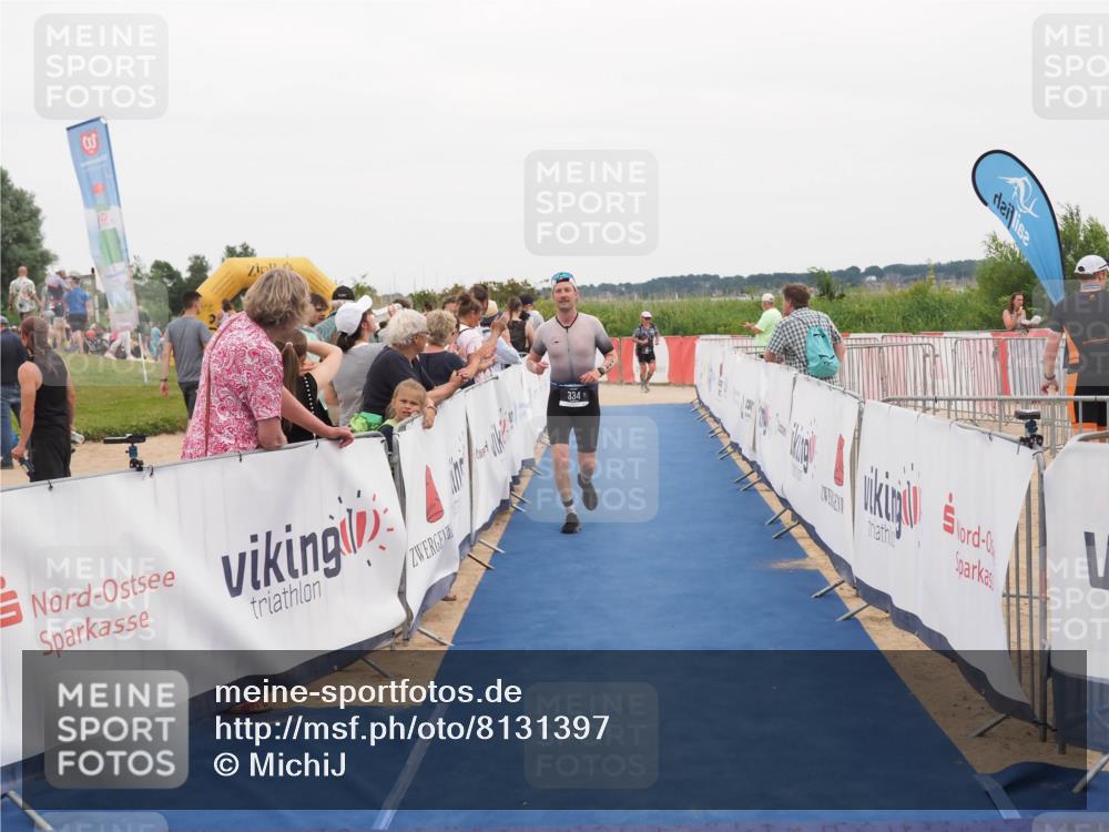 22.06.2025 - Viking Triathlon MichiJ http://msf.ph/oto/8131397 22.06.2025 15:38:19 Ziel 334 meine-sportfotos.de