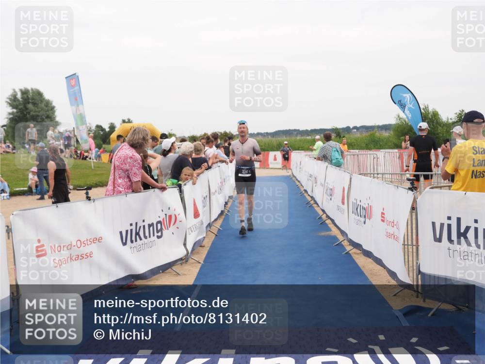 22.06.2025 - Viking Triathlon MichiJ http://msf.ph/oto/8131402 22.06.2025 15:38:20 Ziel 334 meine-sportfotos.de