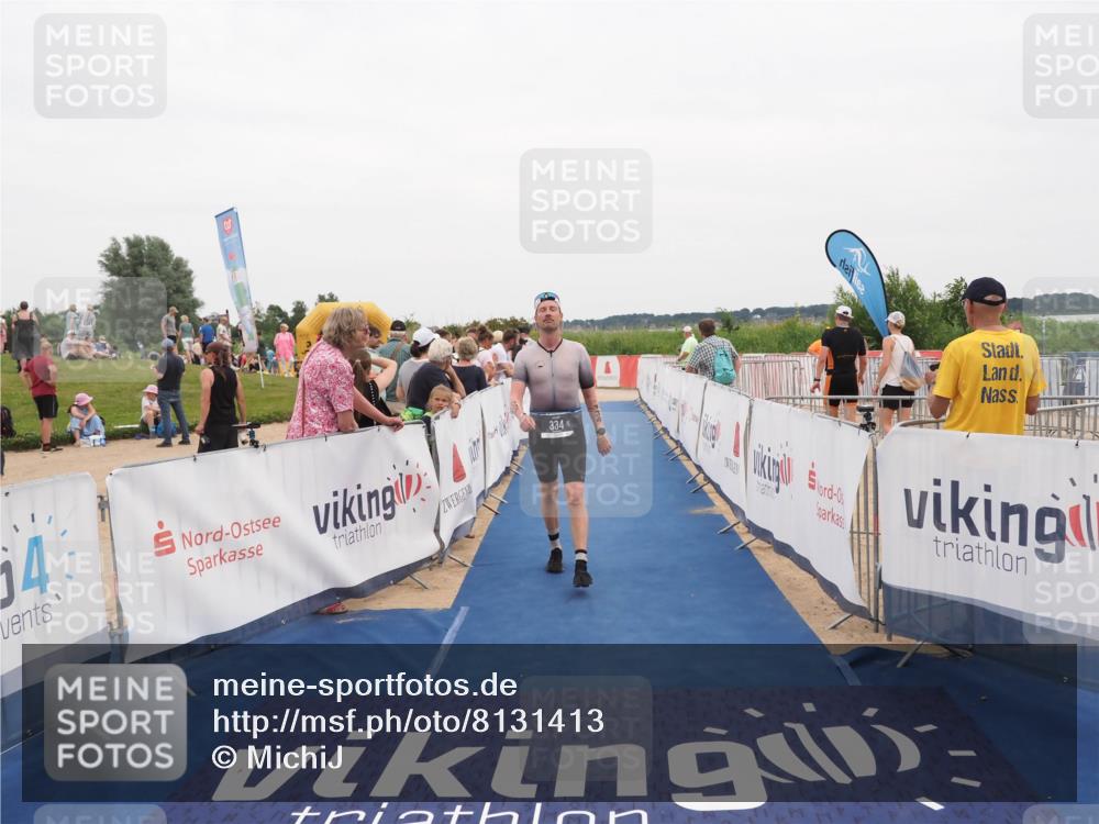 22.06.2025 - Viking Triathlon MichiJ http://msf.ph/oto/8131413 22.06.2025 15:38:21 Ziel 334 meine-sportfotos.de