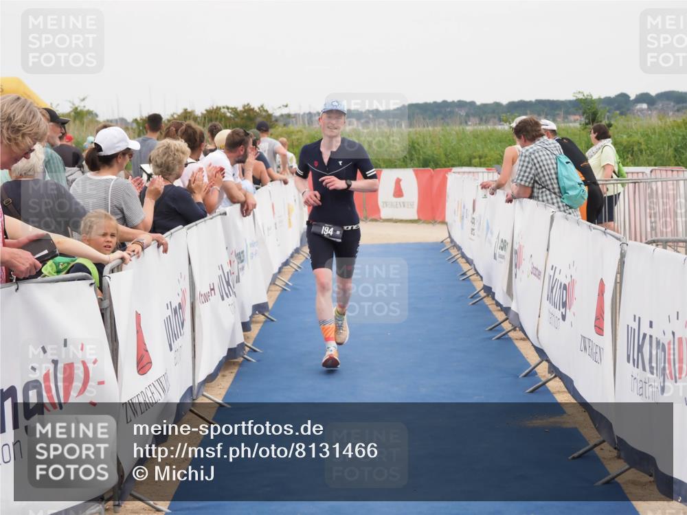 22.06.2025 - Viking Triathlon MichiJ http://msf.ph/oto/8131466 22.06.2025 15:38:56 Ziel 194 meine-sportfotos.de