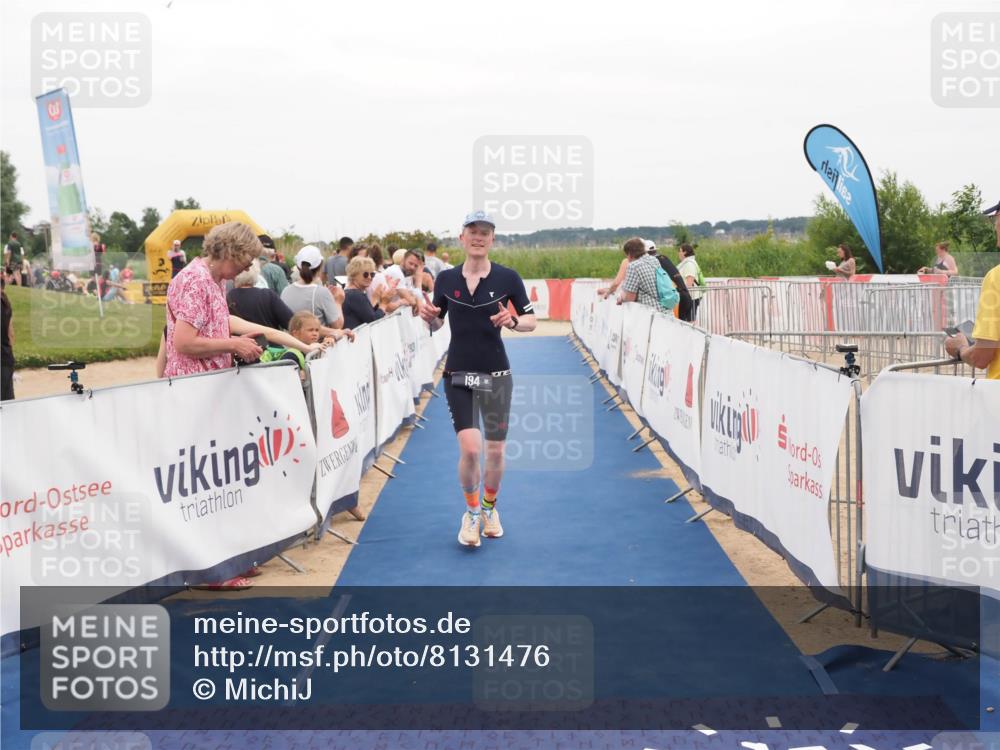 22.06.2025 - Viking Triathlon MichiJ http://msf.ph/oto/8131476 22.06.2025 15:38:57 Ziel 194 meine-sportfotos.de