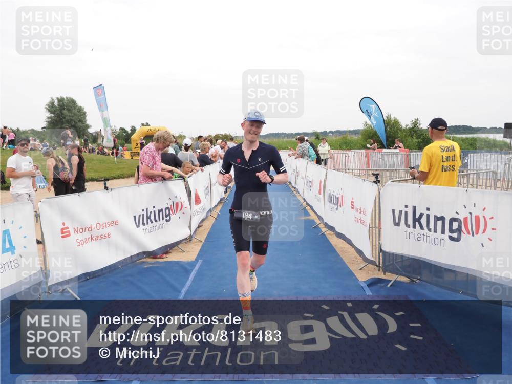 22.06.2025 - Viking Triathlon MichiJ http://msf.ph/oto/8131483 22.06.2025 15:38:58 Ziel 194 meine-sportfotos.de