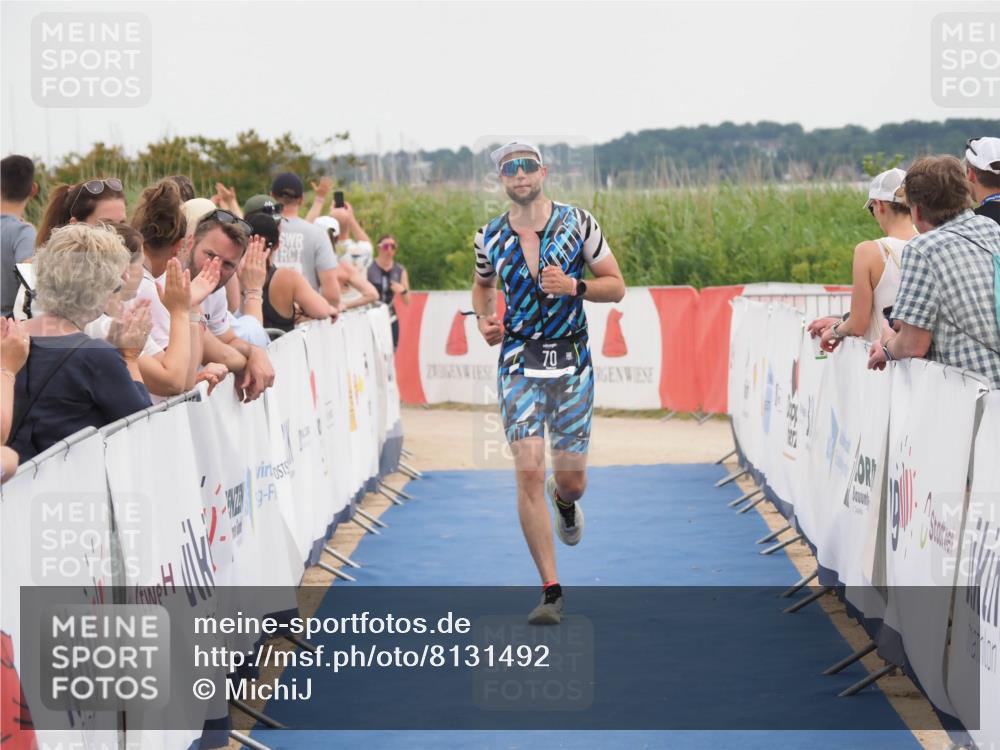 22.06.2025 - Viking Triathlon MichiJ http://msf.ph/oto/8131492 22.06.2025 15:39:06 Ziel 70 meine-sportfotos.de