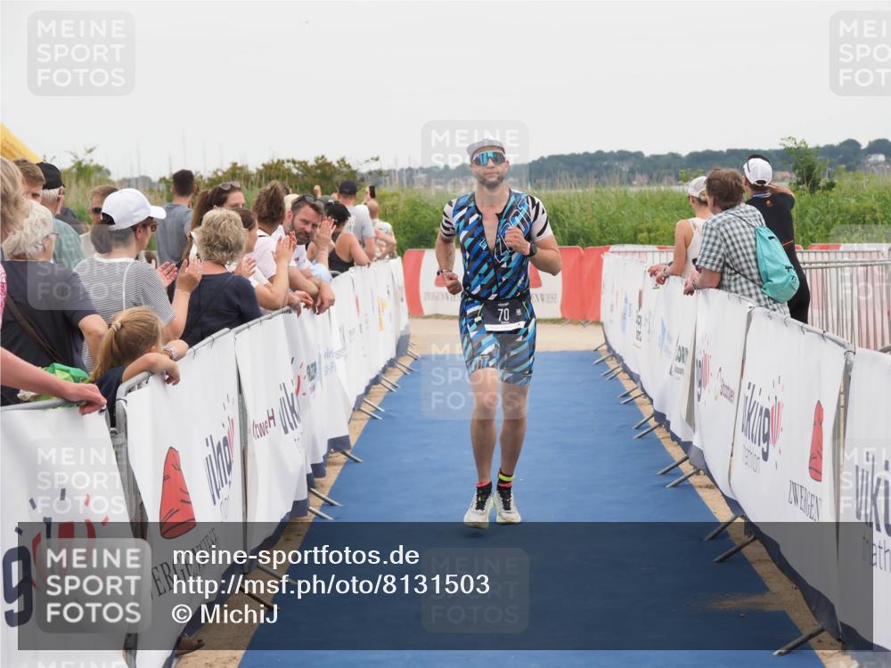 22.06.2025 - Viking Triathlon MichiJ http://msf.ph/oto/8131503 22.06.2025 15:39:07 Ziel 70 meine-sportfotos.de