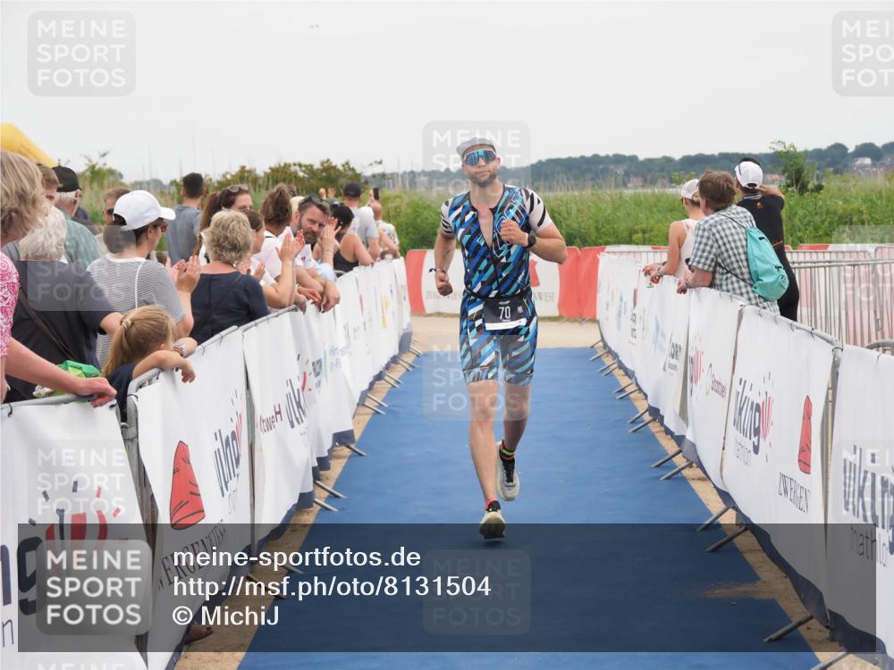 22.06.2025 - Viking Triathlon MichiJ http://msf.ph/oto/8131504 22.06.2025 15:39:08 Ziel 70 meine-sportfotos.de