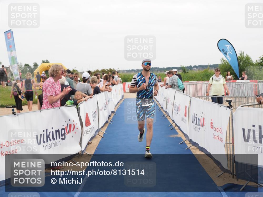 22.06.2025 - Viking Triathlon MichiJ http://msf.ph/oto/8131514 22.06.2025 15:39:09 Ziel 70 meine-sportfotos.de