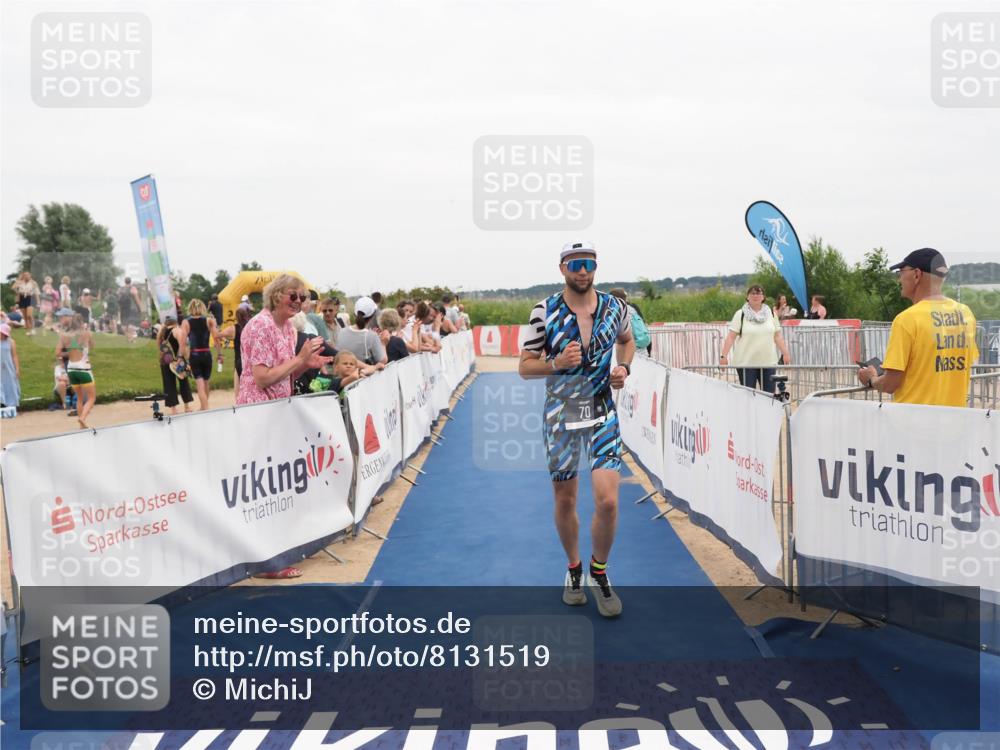 22.06.2025 - Viking Triathlon MichiJ http://msf.ph/oto/8131519 22.06.2025 15:39:09 Ziel 70 meine-sportfotos.de